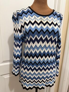 Alfred Dunner "Shades of Blue" chevron knit sweater